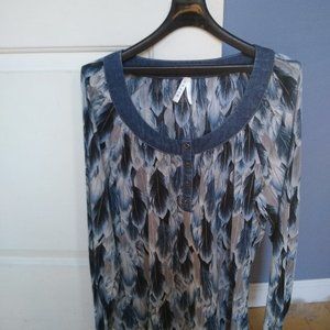 Blouse - Long Sleeve Size S